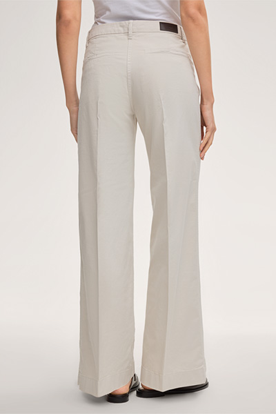 Baumwollstretch-Marlene-Hose in Ivory