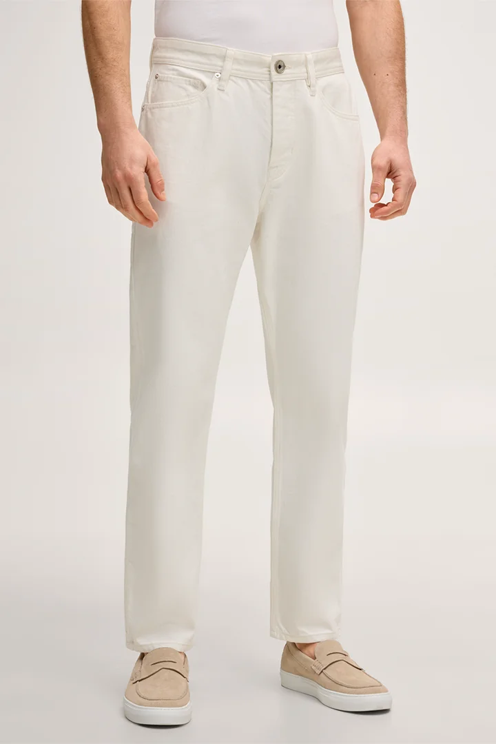 Führt zu Produktdetailseite „Jeans Rome in Weiss"