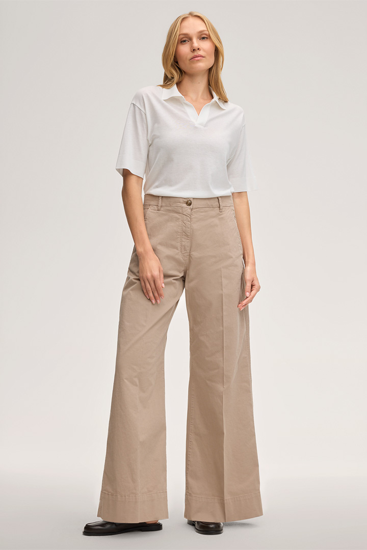 Führt zu Produktdetailseite „Lyocell-Baumwoll Polo-Shirt in Ecru"