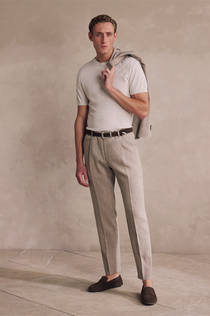 Führt zu Look-Detailseite „Shop the look“