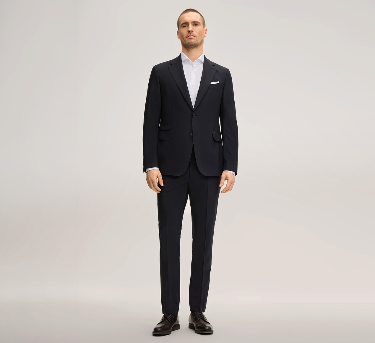 windsor. präsentiert das Produkt Baukasten-Sakko Sono in Navy aus der Kategorie Sakkos