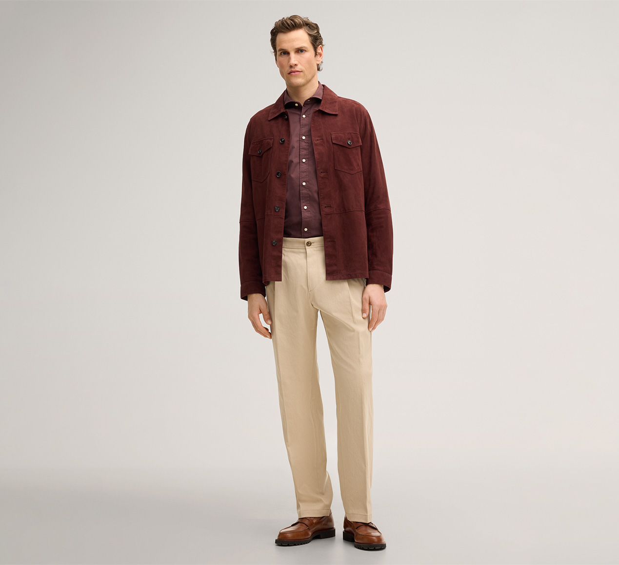 windsor. presents the product Faso cotton blend trousers with pleats in beige from the category Trousers & Jeans