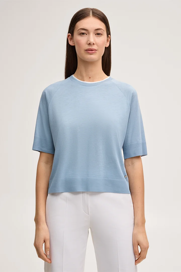 Leads to product detail page "Lyocell cotton T-shirt in light blue"