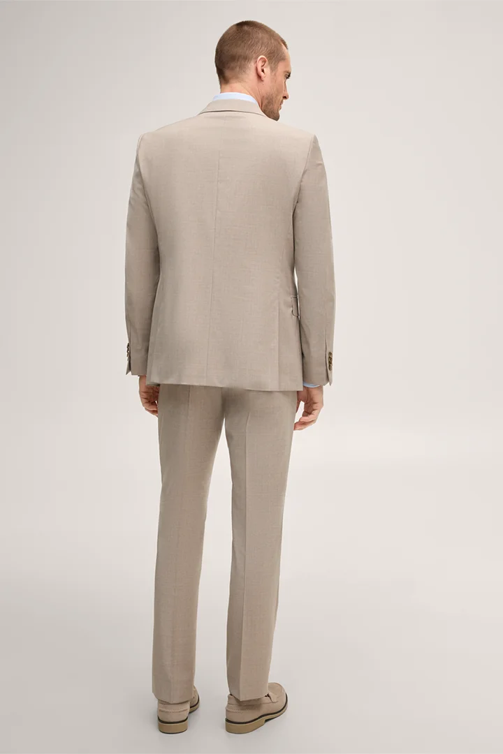 Führt zu Produktdetailseite „Schurwoll-Anzug Sera-Sole in Taupe"