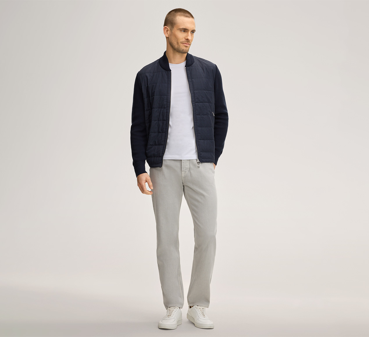 windsor. presents the product Rome Jeans in Light Grey from the category Trousers & Jeans