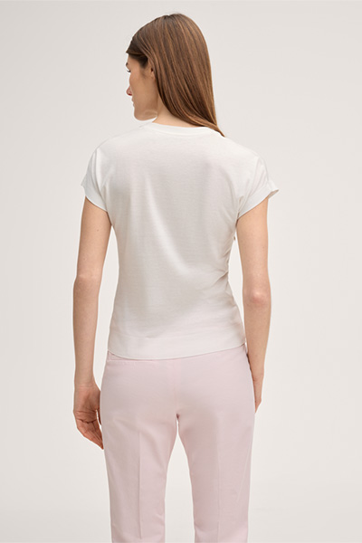 Lyocell-Baumwoll T-Shirt mit V-Ausschnitt in Ecru