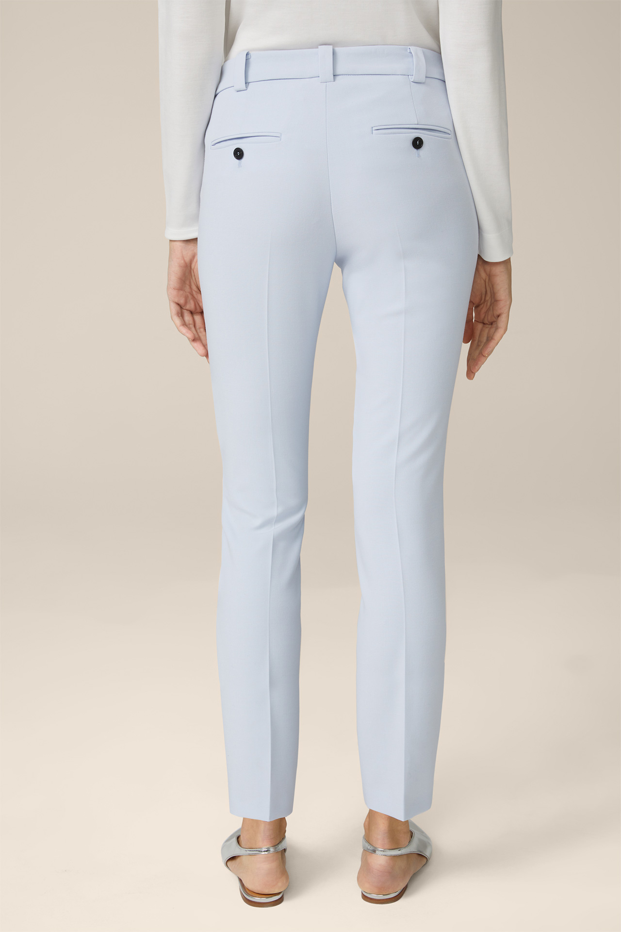 Pantalon de costume en crêpe, en bleu clair