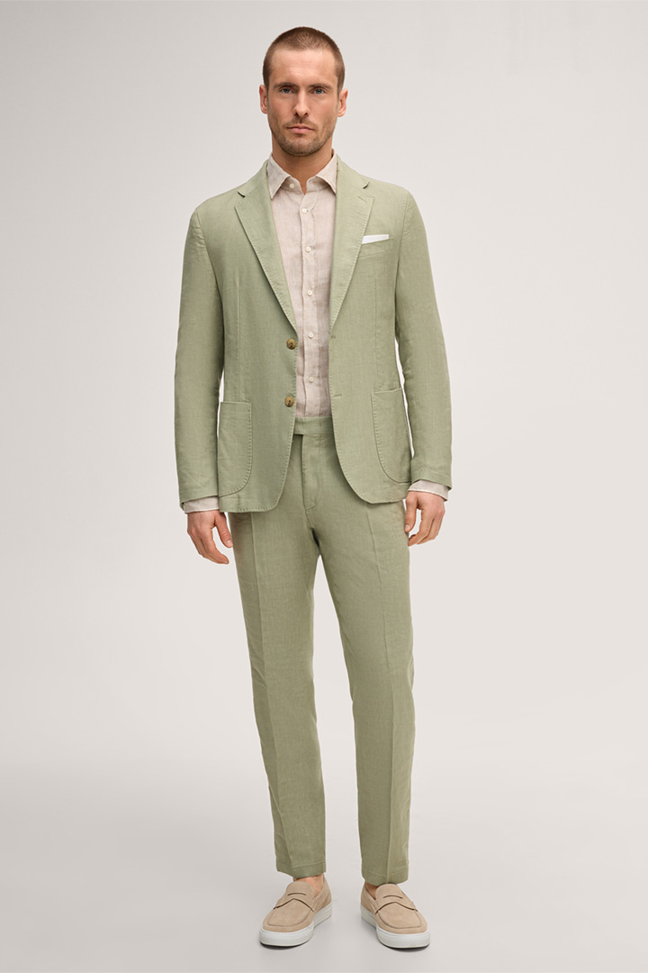 Führt zu Look-Detailseite „Baukasten-Anzug Giro-Silvi in Hellgrün“