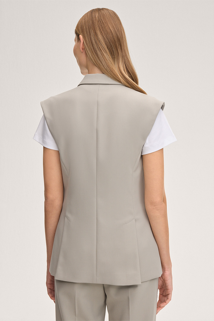 Gilet à fermeture croisée, en beige