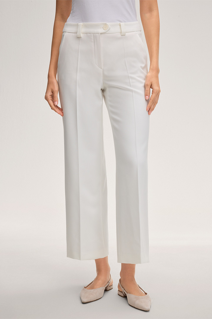 Führt zu Produktdetailseite „Crêpe-Culotte-Hose in Ecru"