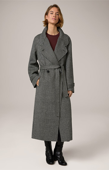 Double-face Roben Coat in Black, Grey and Ecru Patterned