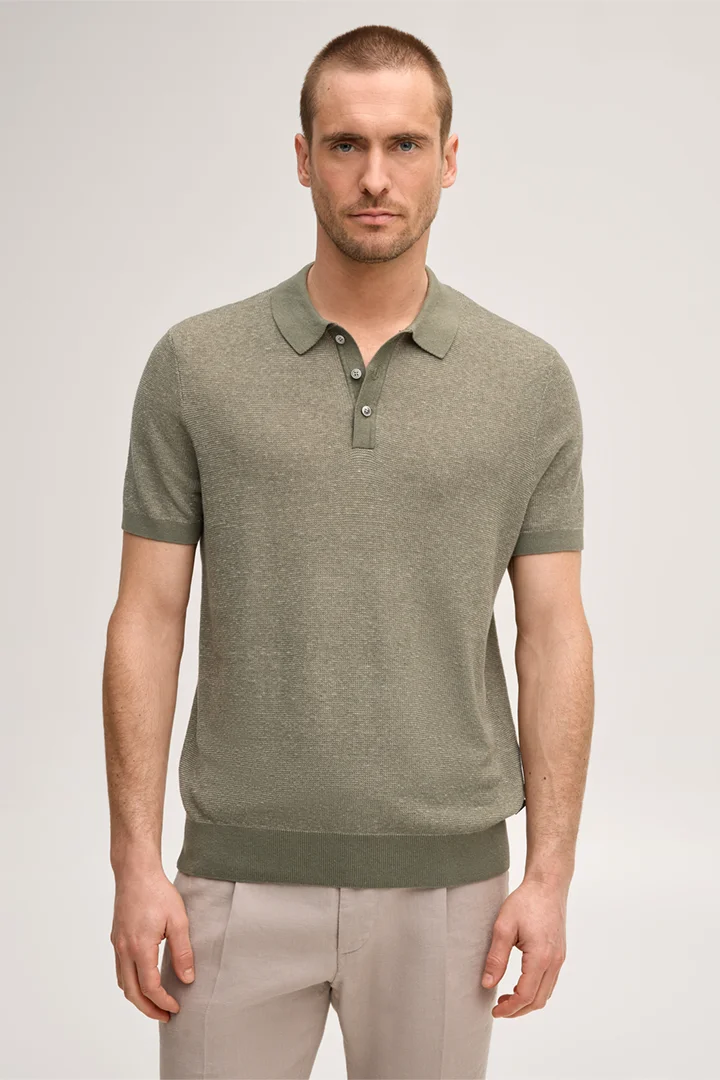 Führt zu Produktdetailseite „Leinenmix-Polo Lindo mit Baumwolle in Oliv"