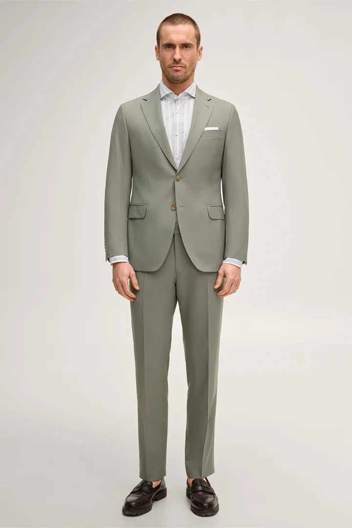 windsor. presents the product Sera-Sole virgin wool suit in green from the category Suits