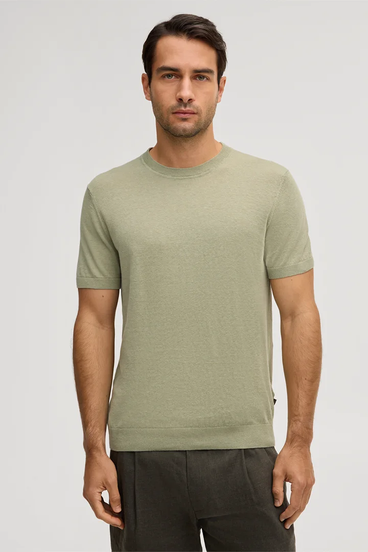 Führt zu Produktdetailseite „Leinenmix-Strick-T-Shirt Lindo mit Baumwolle in Hellgrün"