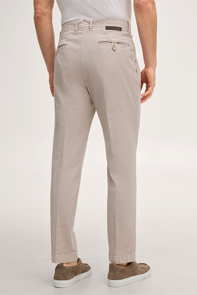 Leads to product detail page "null"