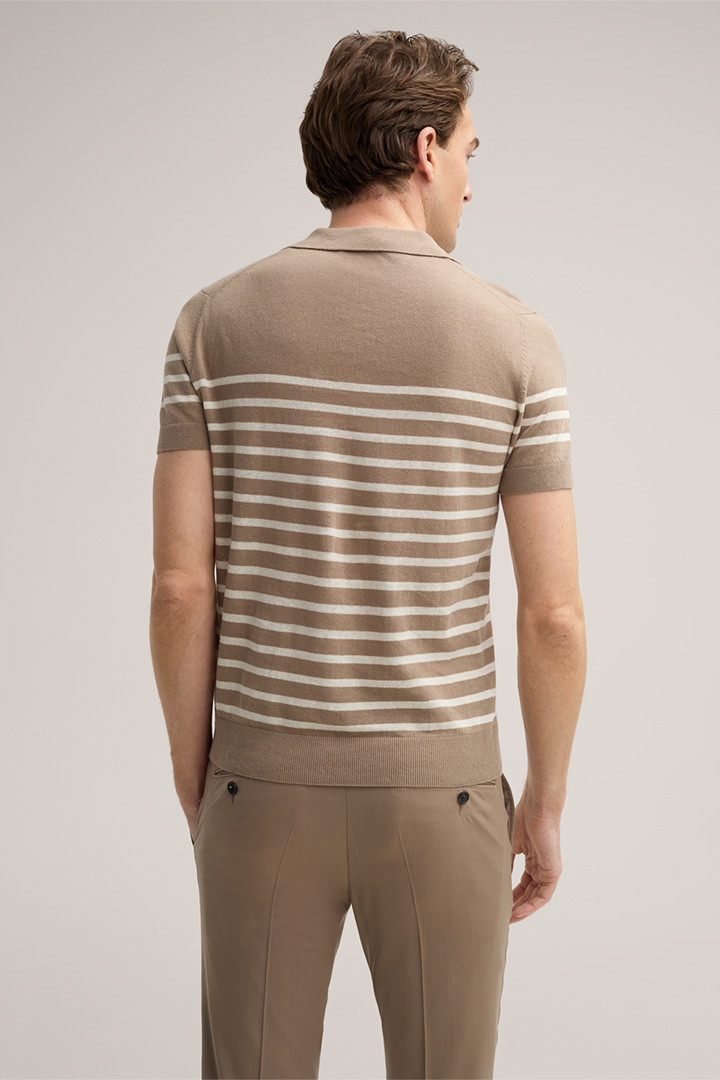 Lindo Knitted Polo Shirt in a Linen Blend with Cotton in Light Brown Stripes