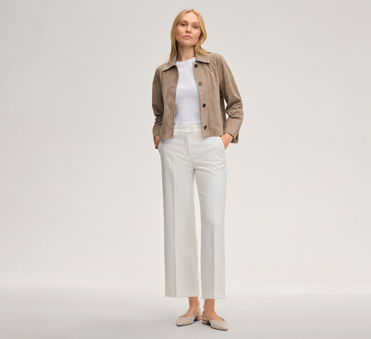 windsor. präsentiert das Produkt Crêpe-Culotte-Hose in Ecru aus der Kategorie Hosen & Jeans