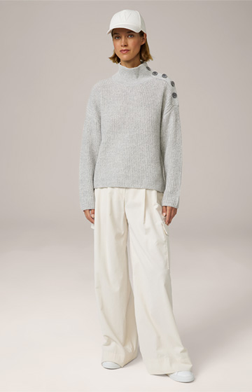 Virgin Wool Pullover with Cashmere and a Stand-up Collar in a Light Grey Pattern