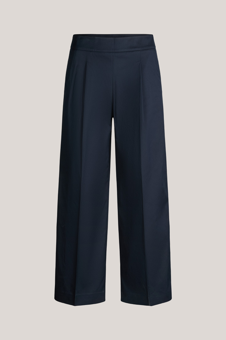 Führt zu Produktdetailseite „Baumwollstretch-Culotte-Hose in Navy"