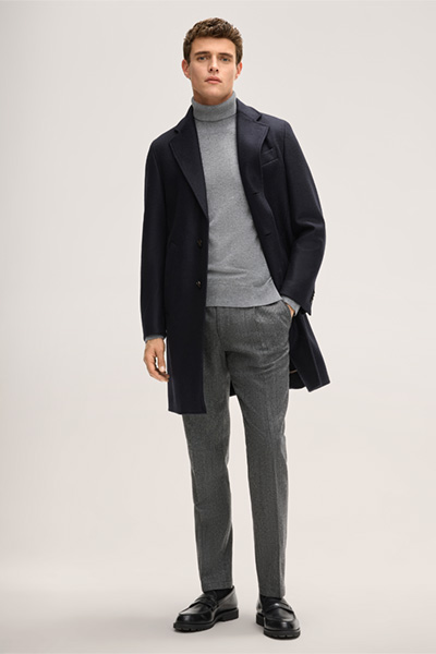 Schurwoll-Mantel Centro in Navy