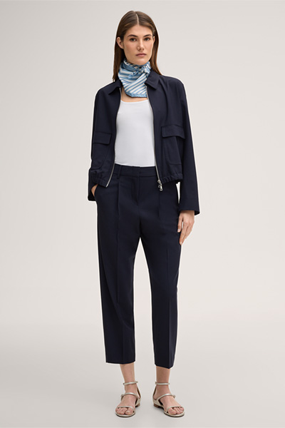 Virgin wool stretch jacket with zip in navy