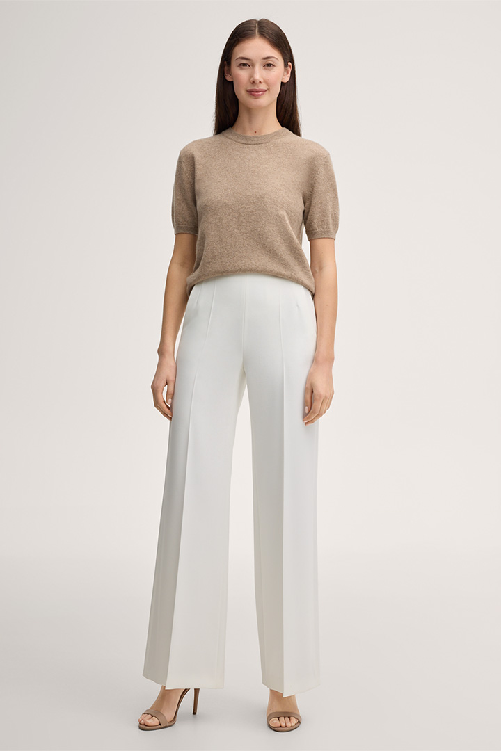 Führt zu Produktdetailseite „Cashmere-Kurzarm-Shirt in Taupe"