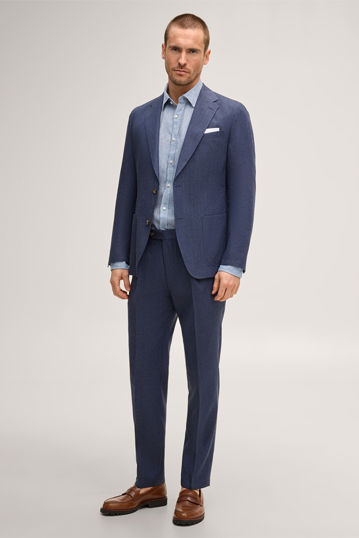 Leads to look detail page “Giro-Silvi Modular Suit in blue”