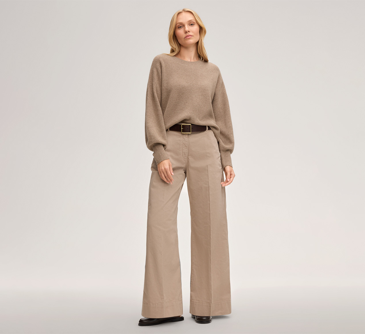windsor. presents the product Cashmere Pullover in Beige from the category Knitwear