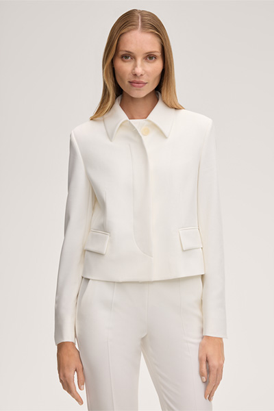 Veste blazer en crêpe, en écru