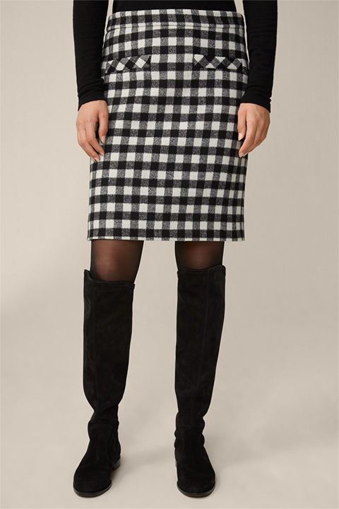 Wool Mix Boot Skirt in Black and White Check