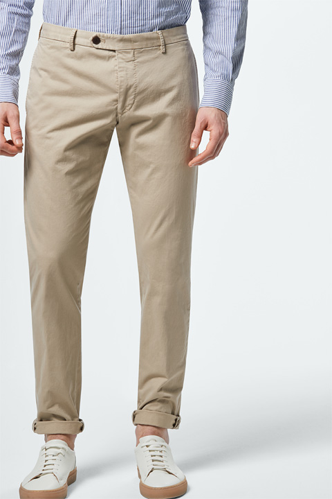 Chino Biarritz in Beige