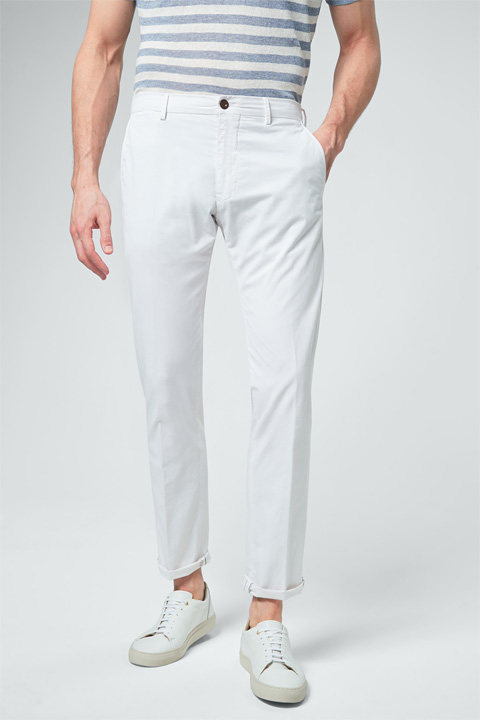 Leichte Chino Cino mit Leinen in Weiß