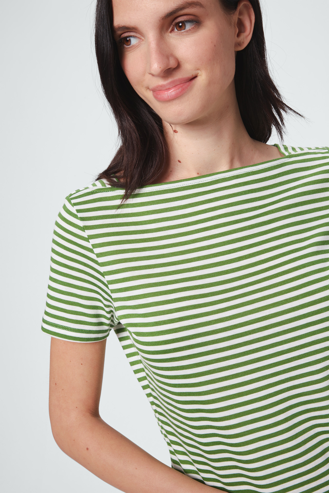 Ringelshirt in Weiß-Grün - im windsor. Online-Store