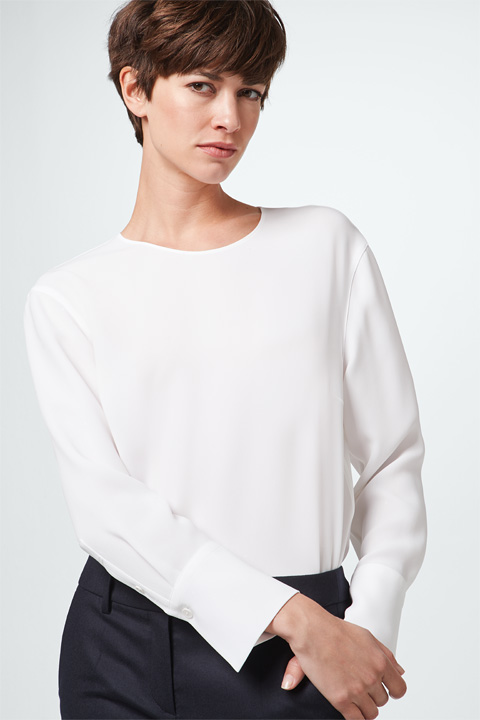Crêpe-Bluse in Ecru