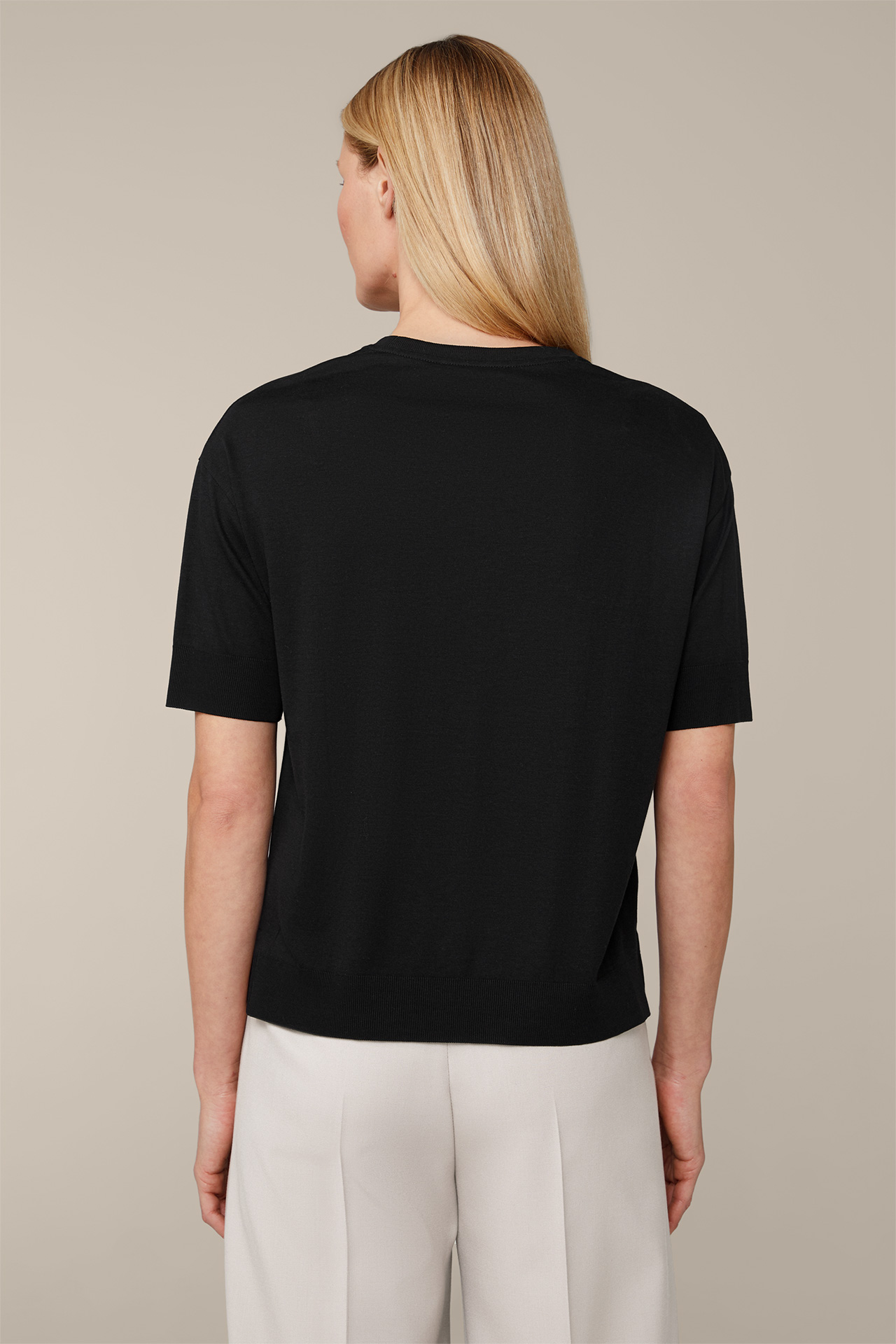 Tencel-Baumwoll-T-Shirt in Schwarz