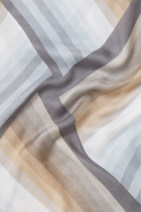 Modal patterned Scarf in a Grey and Beige,