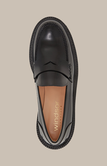 Nappa Calf Leather Loafers by Unützer in Black