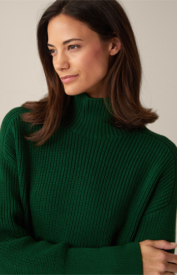 Merino-Strick-Pullover mit Stehkragen in Grün
