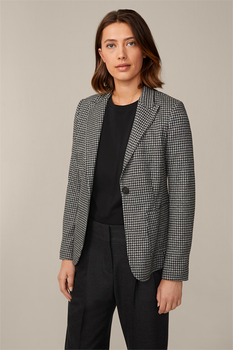 Jersey Blazer in a Black and Grey Pattern