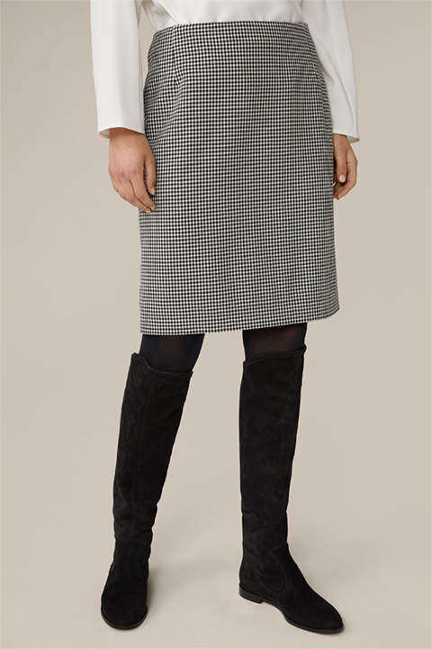 Skirt in Black/Ecru patterned