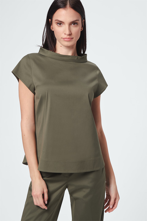 Baumwollstretch-Kurzarm-Bluse in Oliv