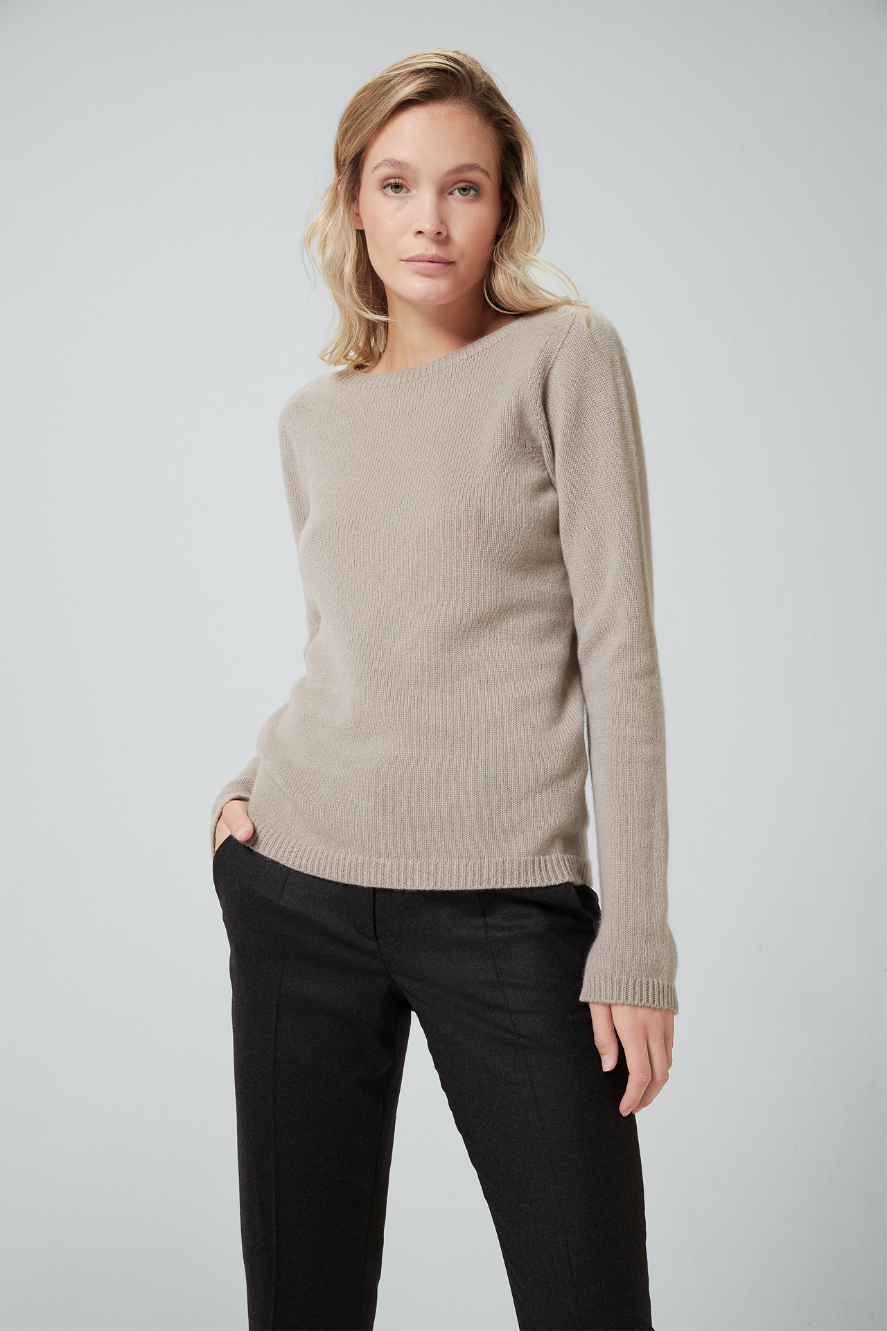 Cashmere Pullover In Beige Im Windsor Online Store