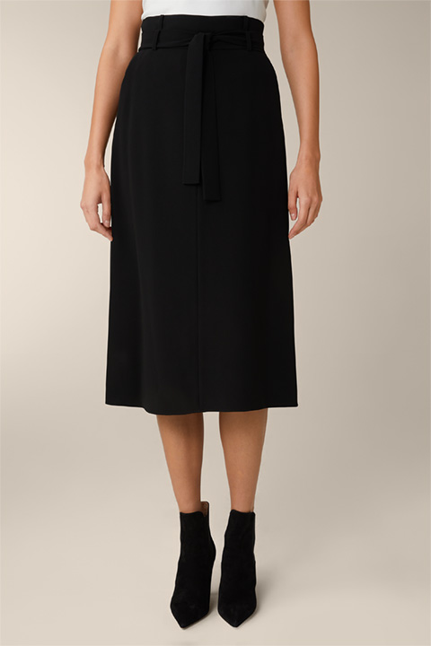 Crêpe Midi Skirt with Belt in Black