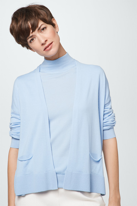 Feinstrick-Cardigan in Hellblau