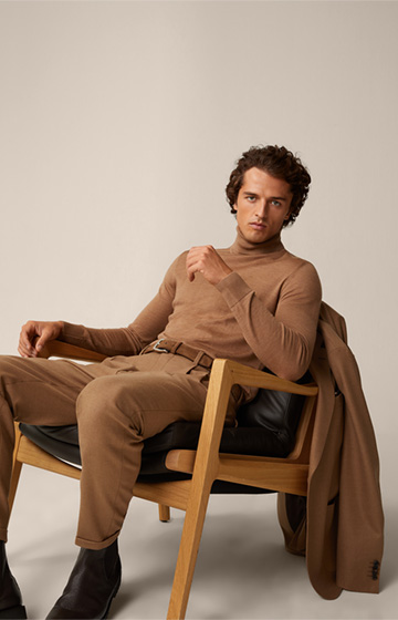 Nando Virgin Wool Roll Neck Pullover with Silk and Cashmere in Camel