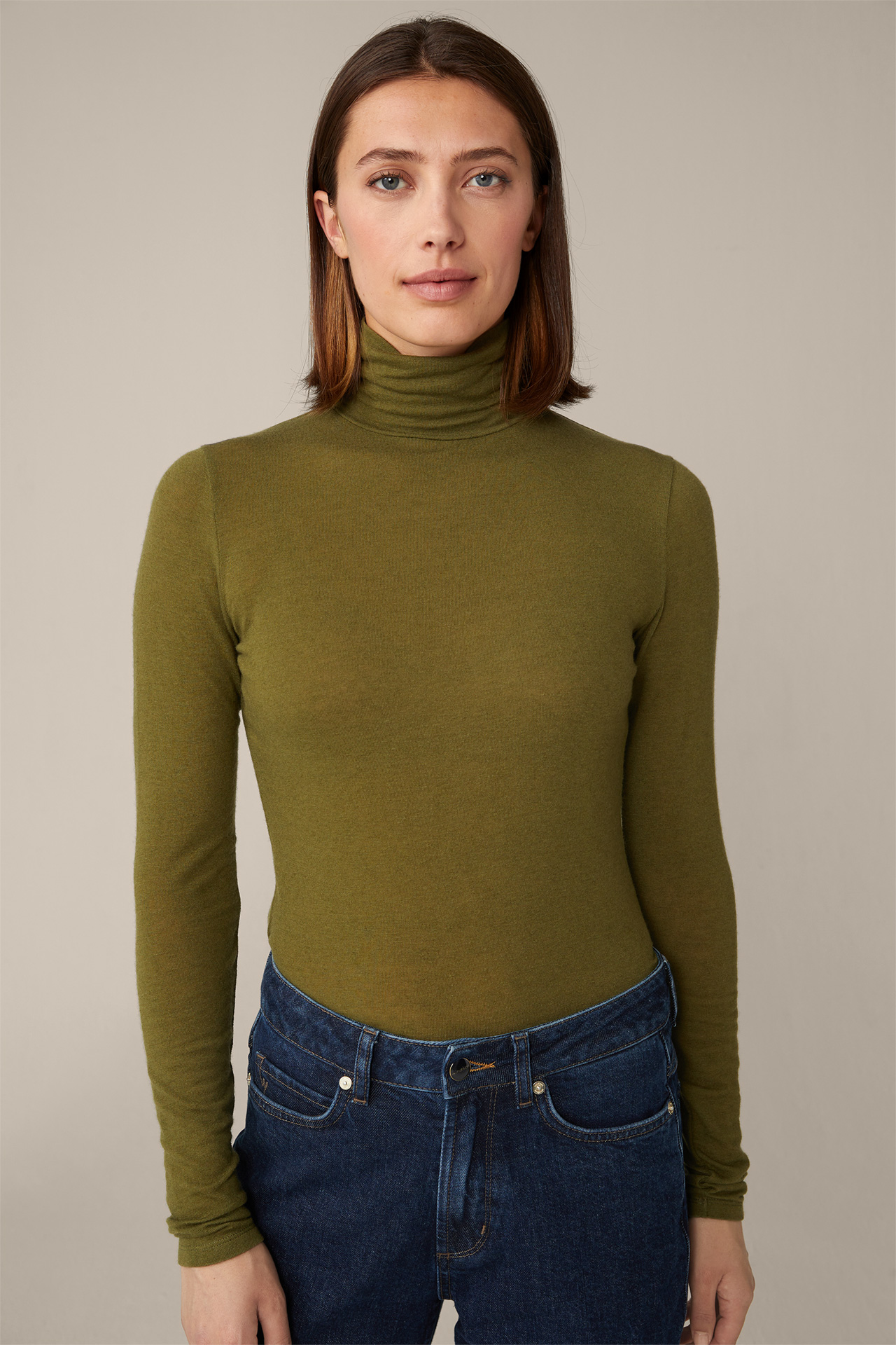 Lyocell Wool Roll Neck Pullover in Olive 