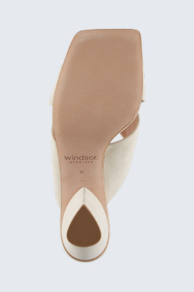 Veloursleder-Mules by Unützer in Sand-Beige