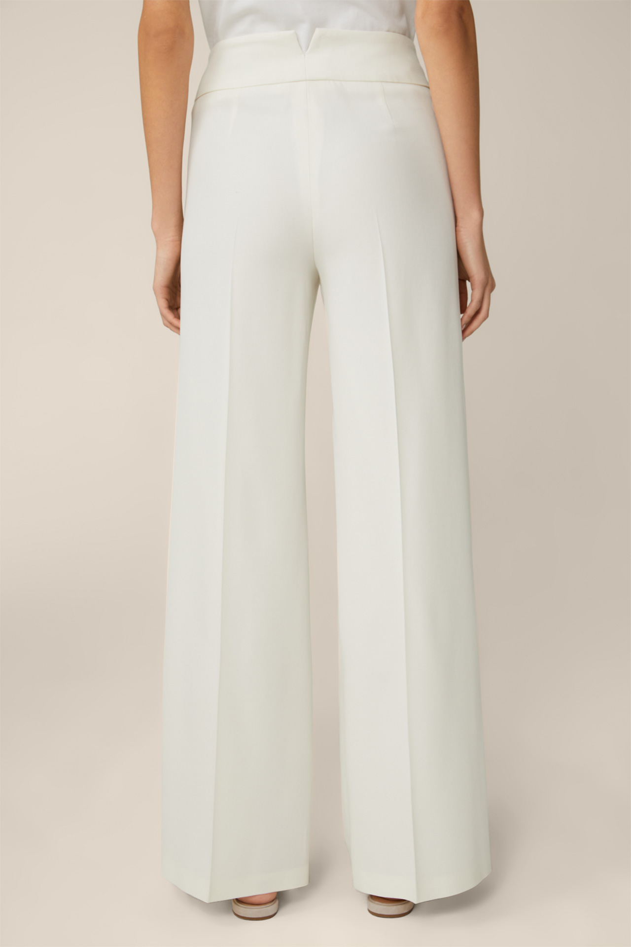 Luxury Wool Marlene Trousers in Off-white
