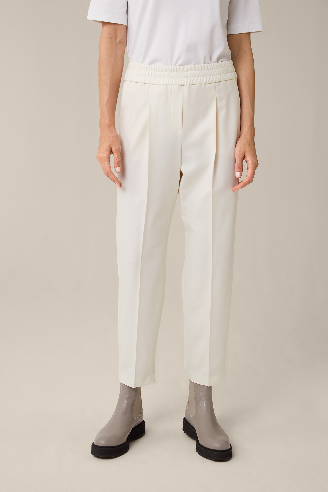 Luxury Flannel Jogger-Style Trousers in Ecru