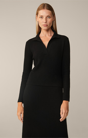 Black Ribbed Knit Pullover in a Virgin Wool and Cashmere Mix
